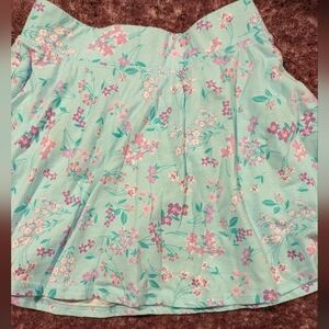 Girl's Floral Mint Green Skort Size Med 7/8